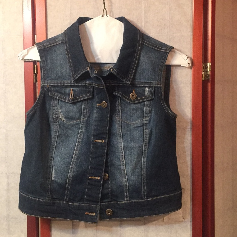 Mudd Denim Vest Size Small
